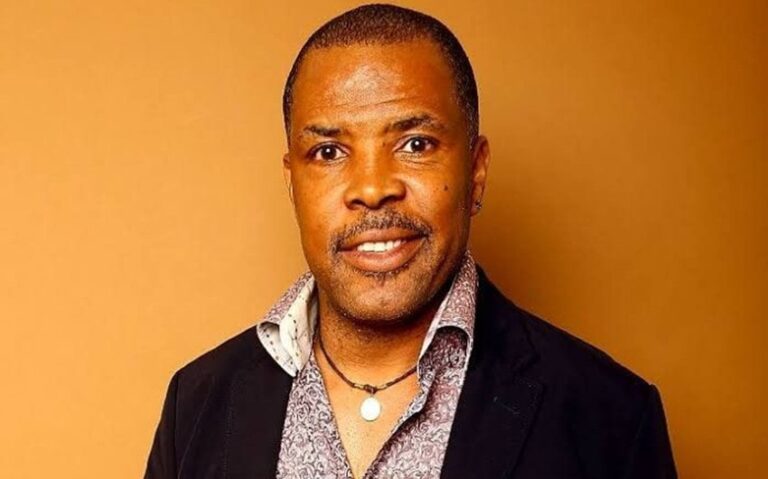 eriq la salle wife