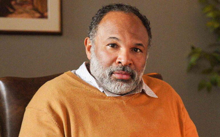 geoffrey owens wife